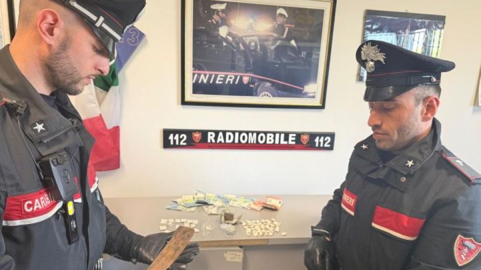 Arrestato un 22enne : addosso aveva varie droghe